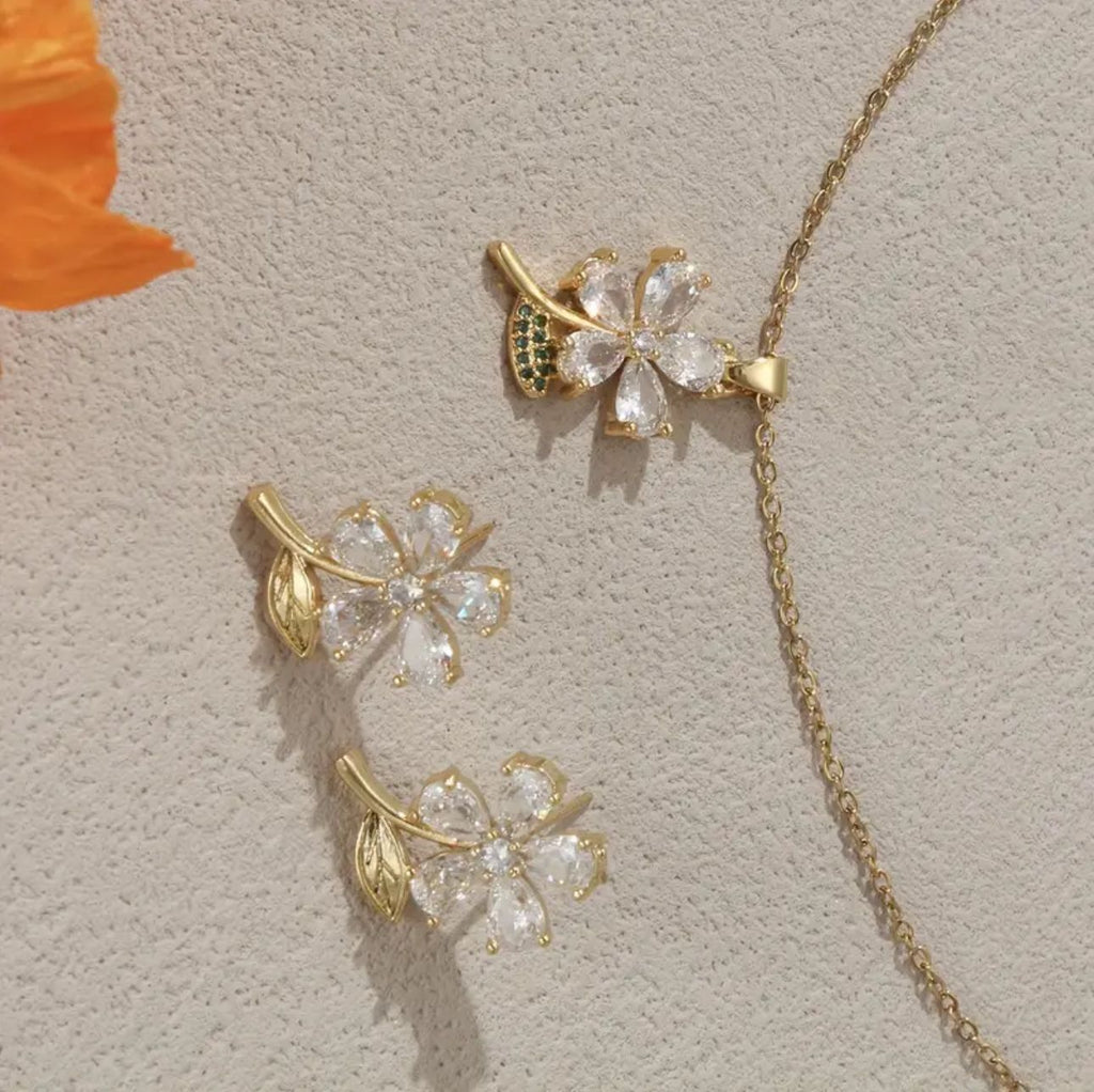 Set Flor de Verano (Collar y aritos)
